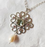 Green Quartz and pink tourmaline pearls